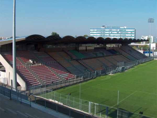 Vue du stade Stade Raymond-Kopa